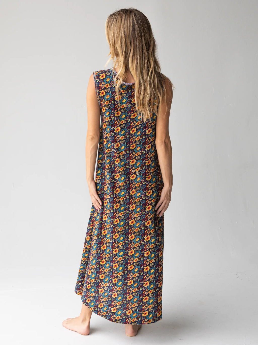 Hangout Printed Knit Midi Dress - Navy Olive Floral